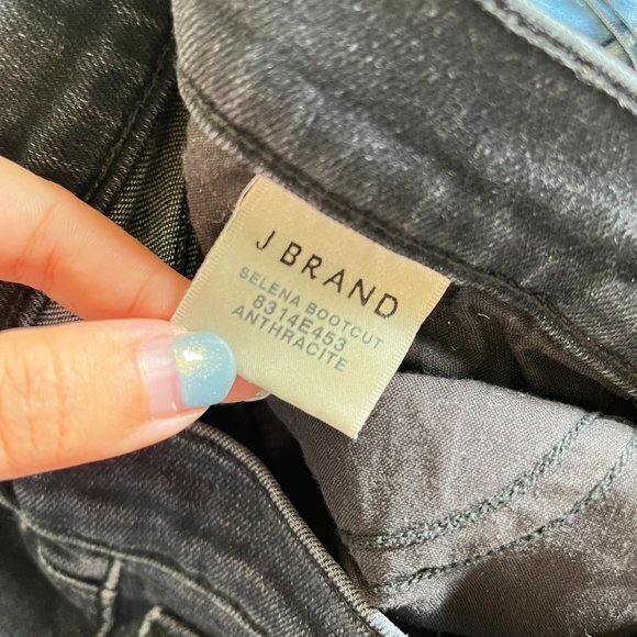 J Brand Selena Cropped Boot-Cut Jeans, Anthracite Black Womens Size 26‎ - Picture 8 of 9